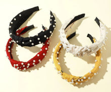 Load image into Gallery viewer, Super Gorgeous 4 Pcs Faux Pearl Hairbands Set
