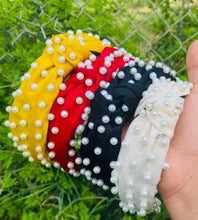 Load image into Gallery viewer, Super Gorgeous 4 Pcs Faux Pearl Hairbands Set
