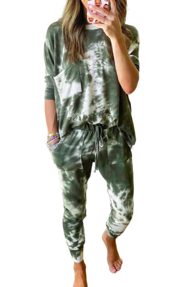 Beautiful Green Tie-Dye Pajama Set